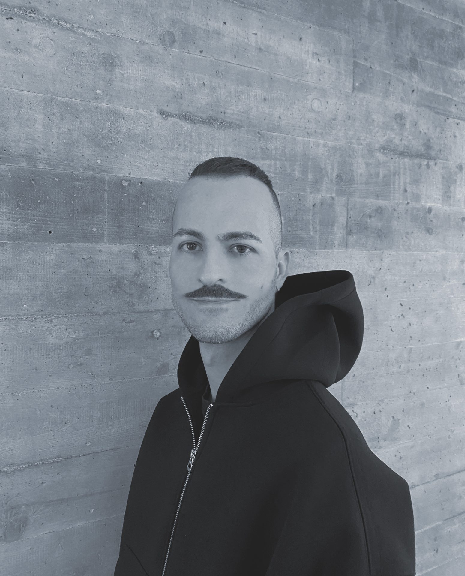 Porträt Sauvage (Resident-DJ in der Heldenbar)